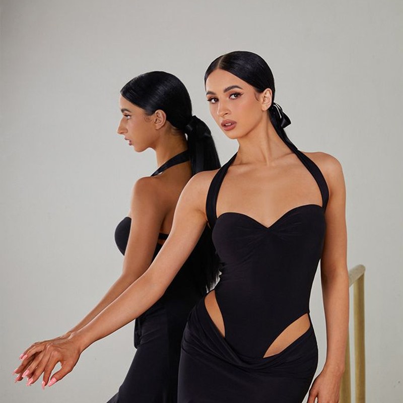 Black sweetheart Latin dance dress, front view