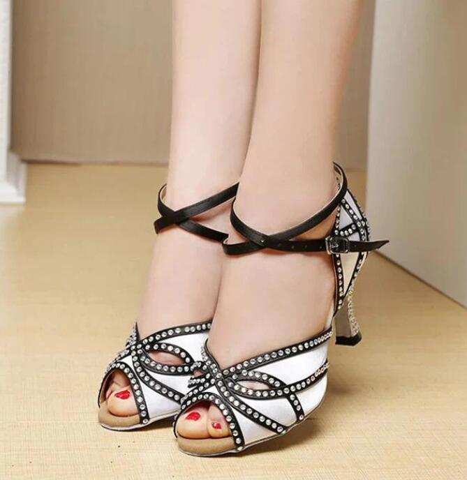 Sansha Street Dance Low-top Black Dance Shoes Ladies Size 4 New with Tags |  eBay