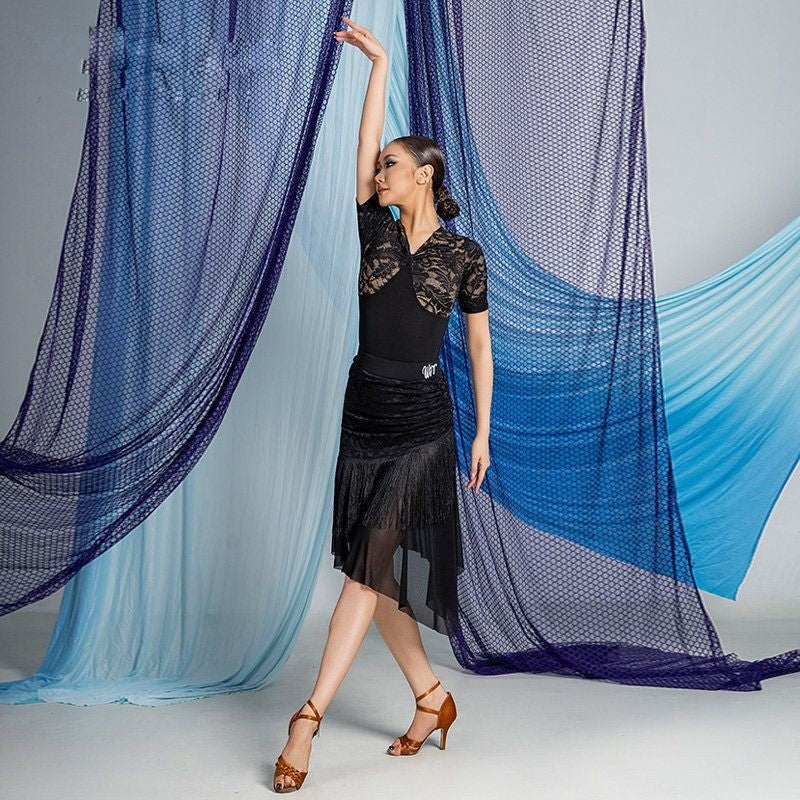 Black lace fringe Latin dance skirt, side view