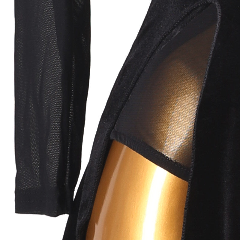 Close view of the mesh sleeve and the split skirt panel